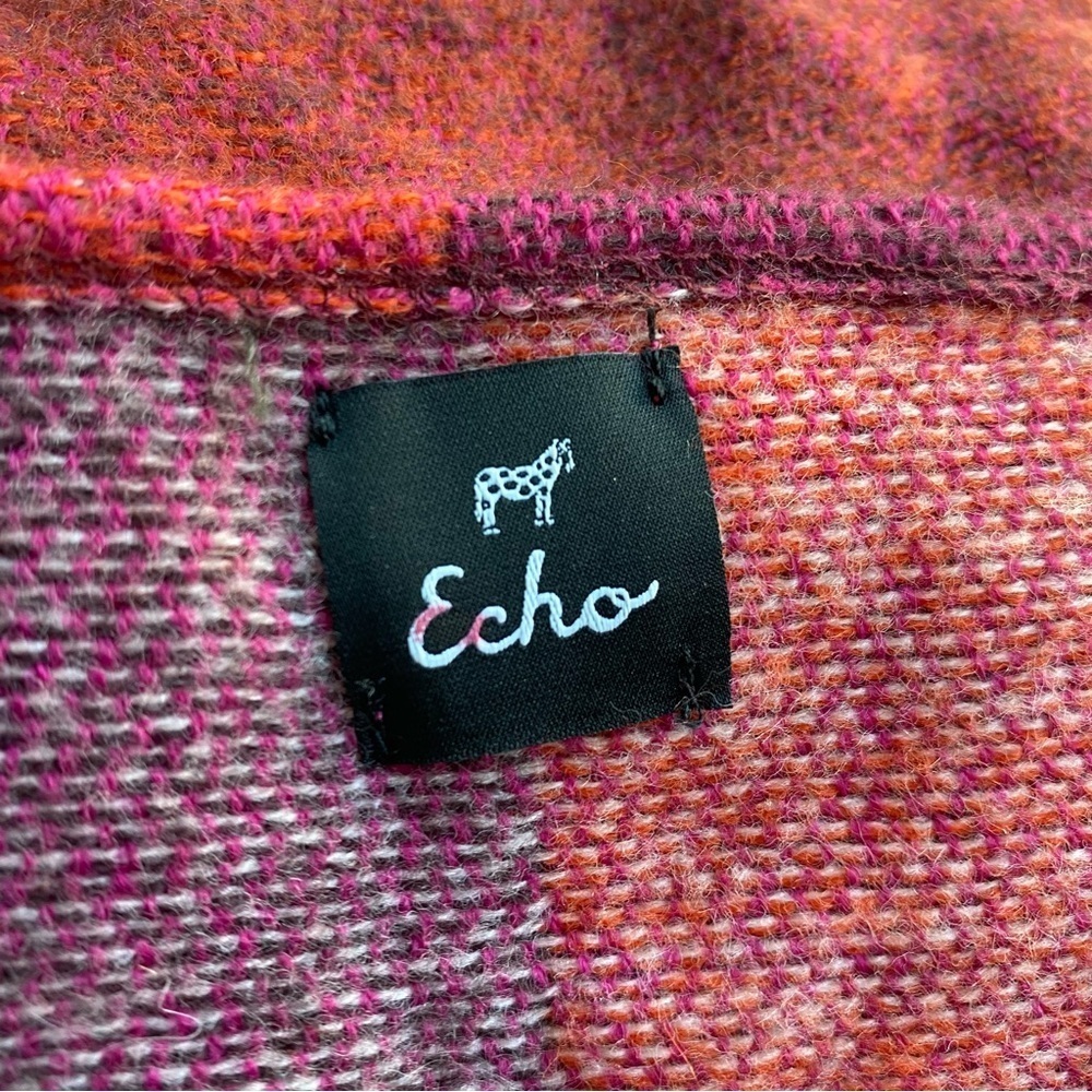 Echo‎ Graphic Ruana, One Size - Picture 6 of 6
